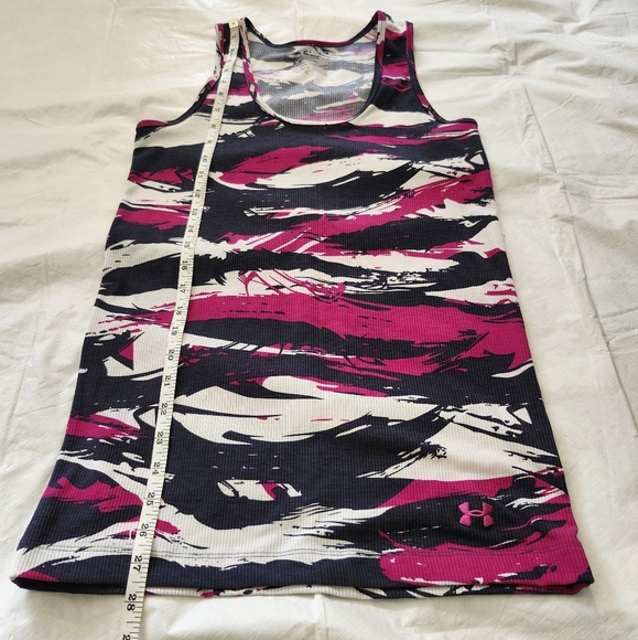 Under Armour Size Large Women's Pink and Black Abstract Tank Top - Picture 4 of 6